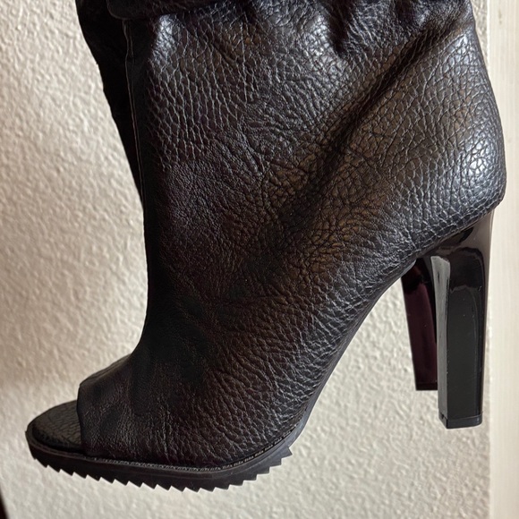 DKNY Black Textured Heeled Boots - Picture 5 of 7